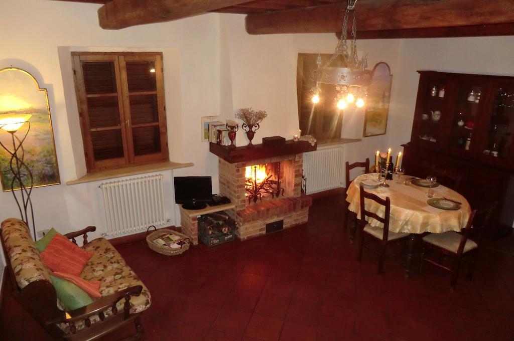 Agriturismo Podernuovo Ашано Экстерьер фото